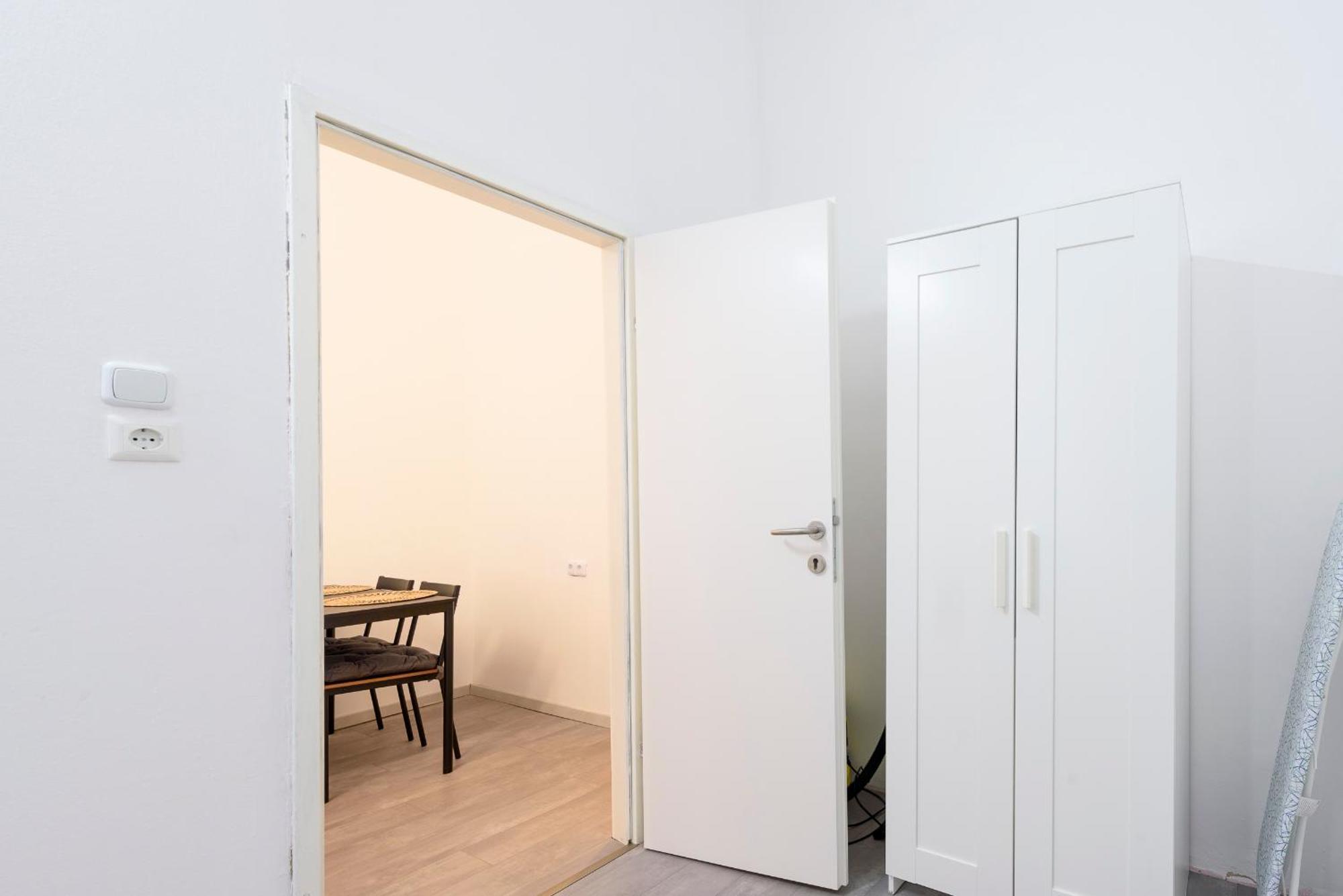 Vienna Lights Apartments - Meidling Екстер'єр фото