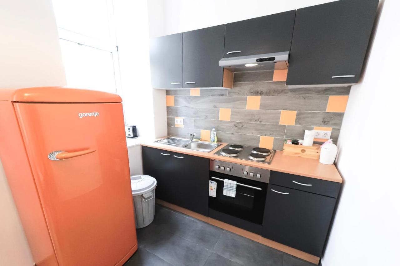 Vienna Lights Apartments - Meidling Екстер'єр фото