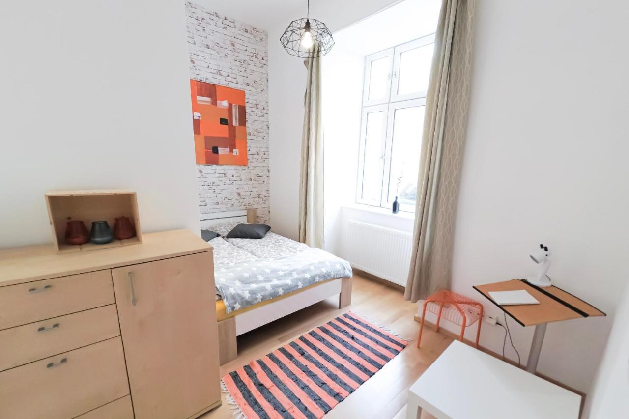 Vienna Lights Apartments - Meidling Екстер'єр фото